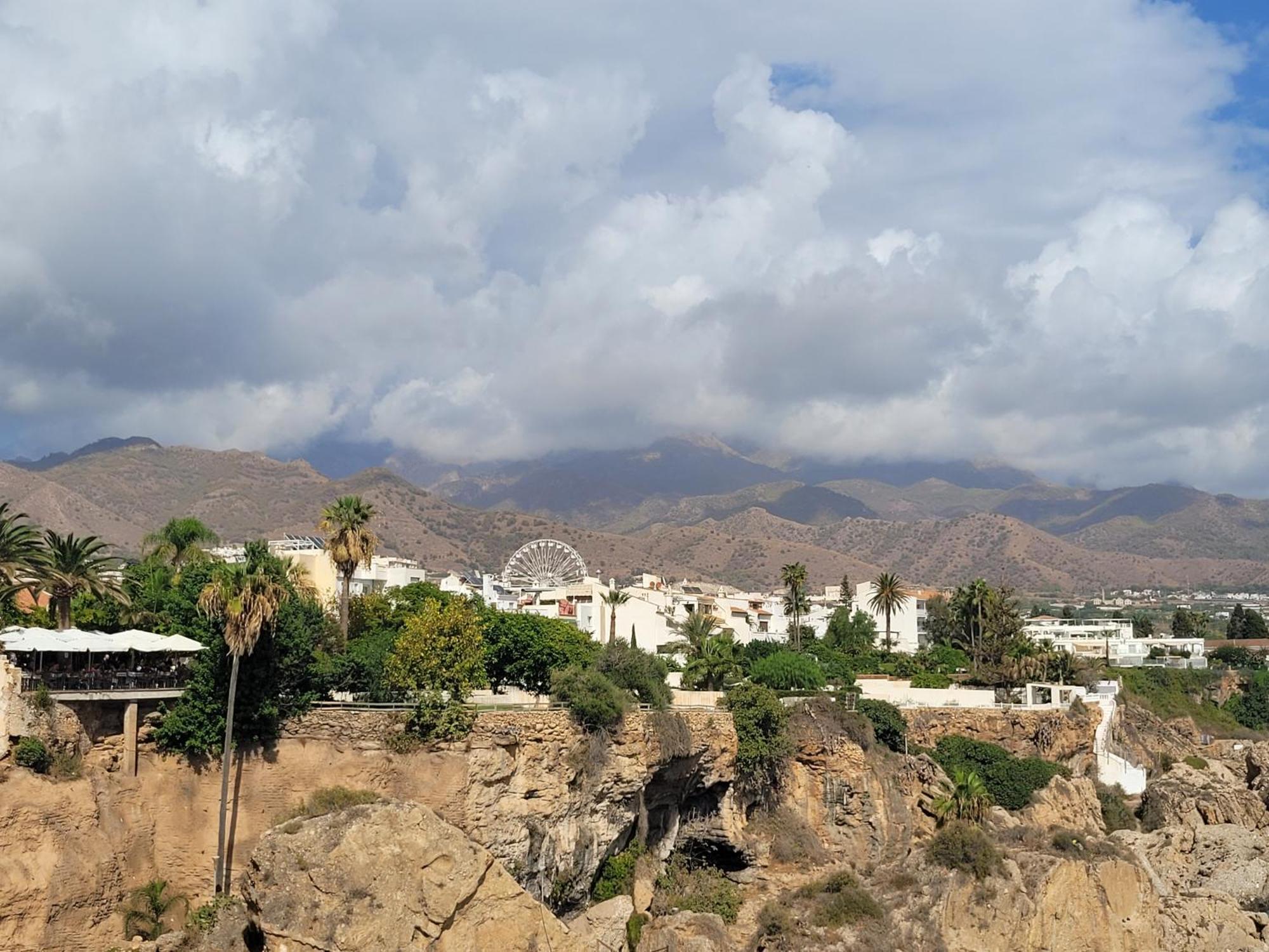 Apartamentos Nerja 2 Экстерьер фото