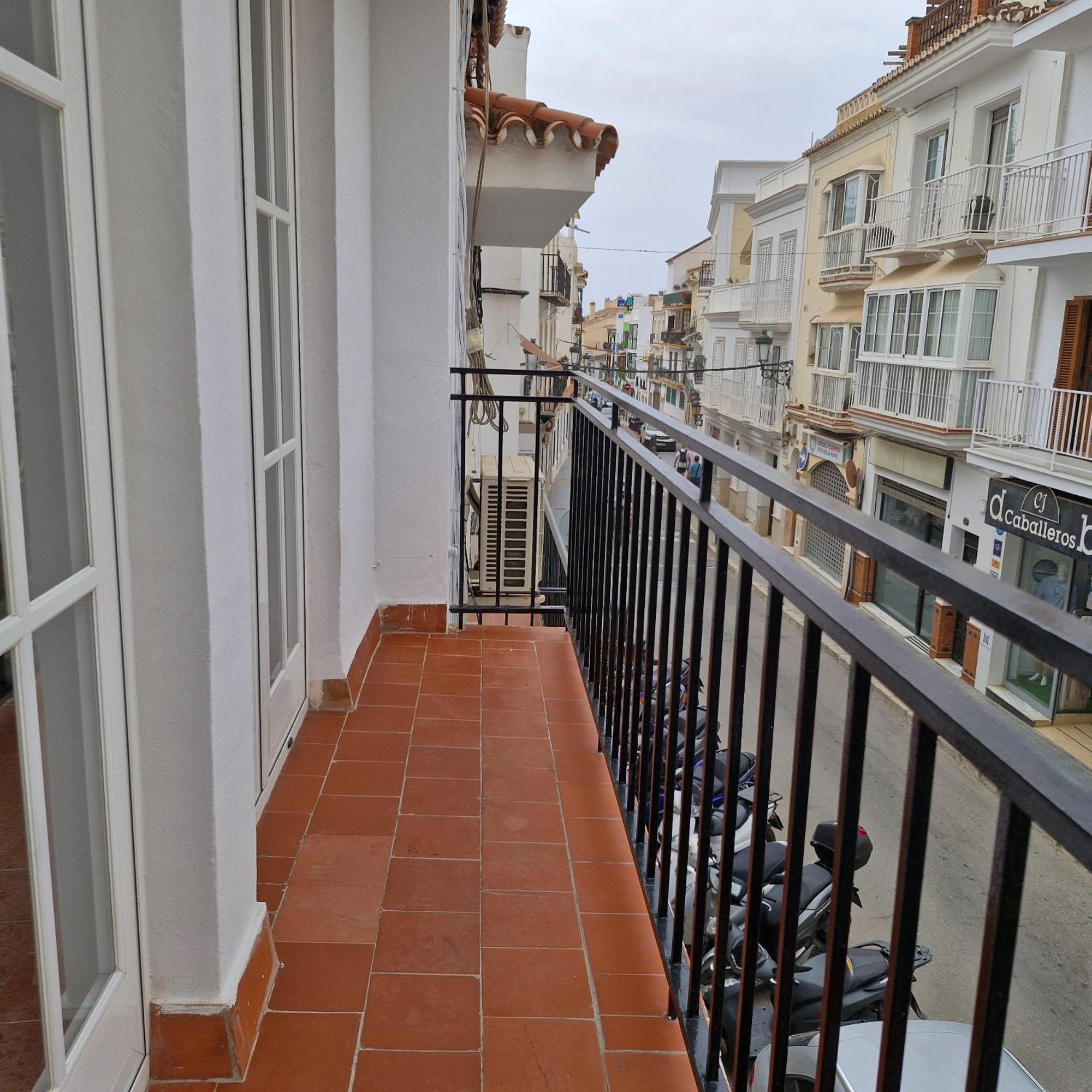 Apartamentos Nerja 2 Экстерьер фото